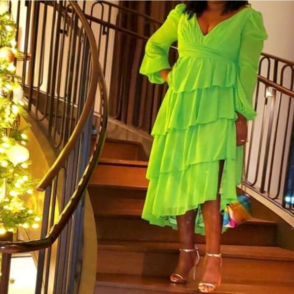 MAC DUGGAL GREEN APPLE RUFFLE TIERED LONG SLEEVE DRESS size 16 NWOT - Picture 3 of 9